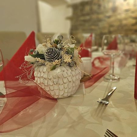 Hotel U Mesta Prahy Náchod Εξωτερικό φωτογραφία