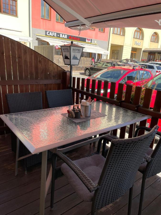 Hotel U Mesta Prahy Náchod Εξωτερικό φωτογραφία