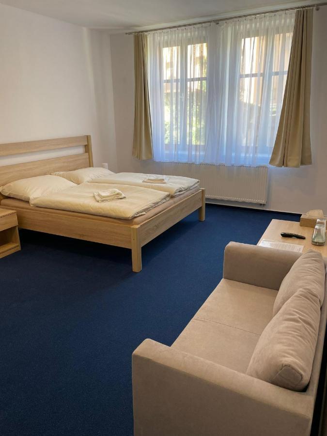 Hotel U Mesta Prahy Náchod Εξωτερικό φωτογραφία