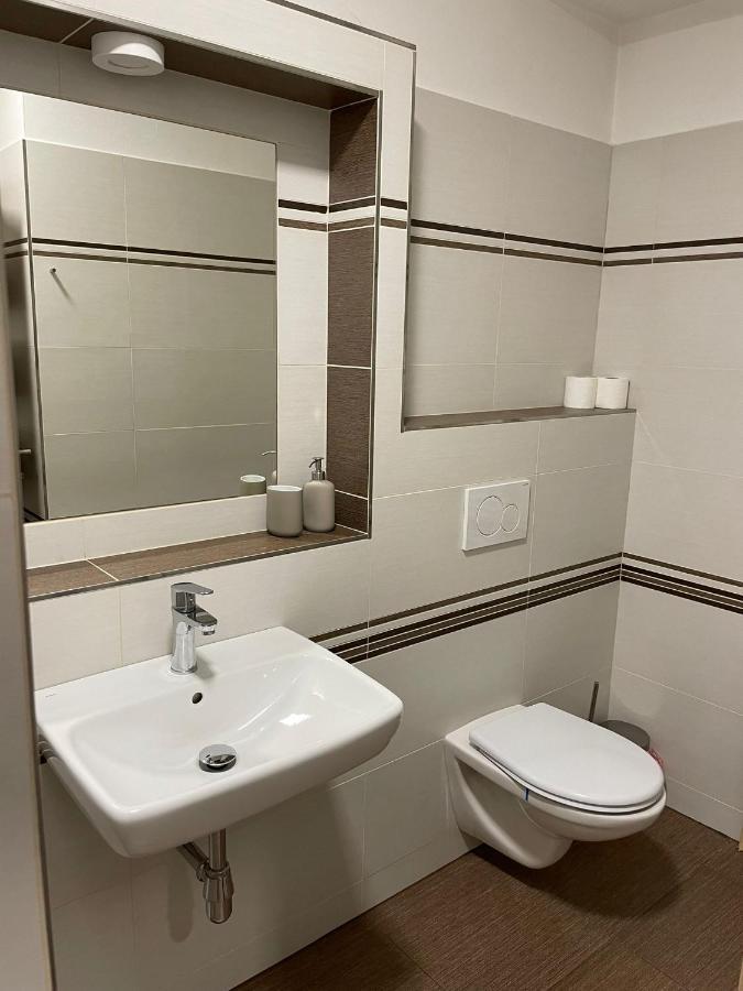 Hotel U Mesta Prahy Náchod Εξωτερικό φωτογραφία
