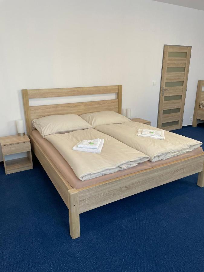 Hotel U Mesta Prahy Náchod Εξωτερικό φωτογραφία
