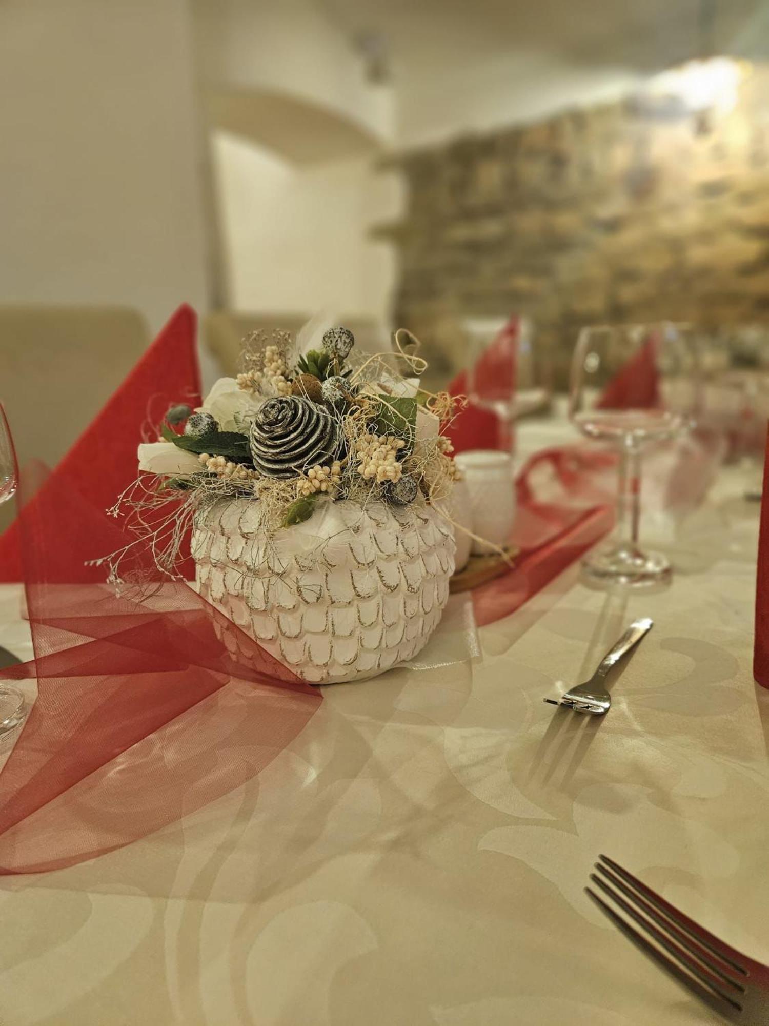 Hotel U Mesta Prahy Náchod Εξωτερικό φωτογραφία